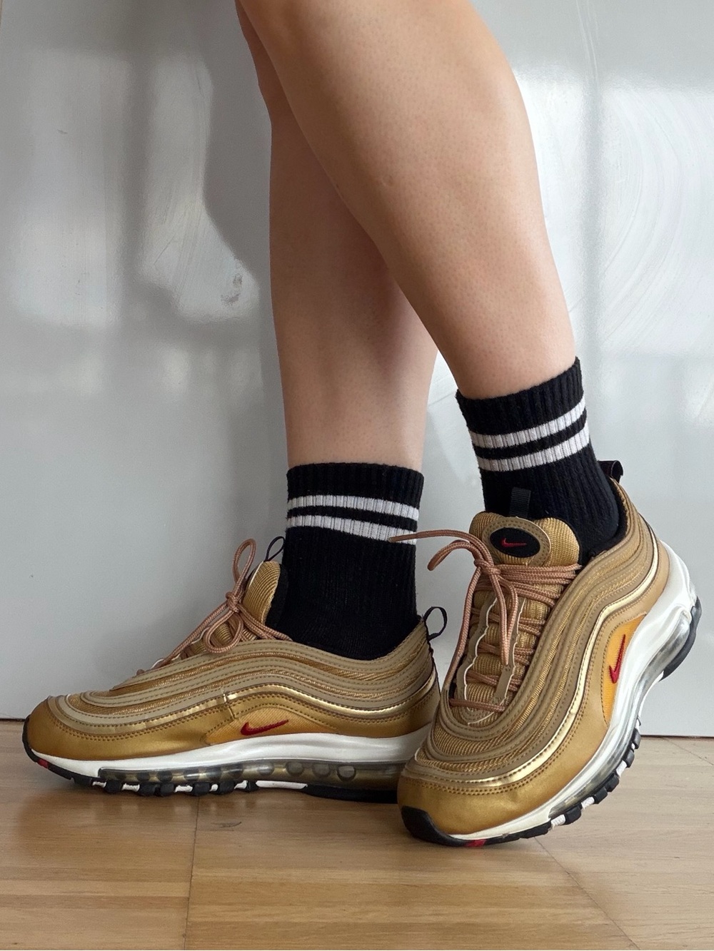 Nike Air Max 97 Metallic Gold / University Red – Women’s 8.5
